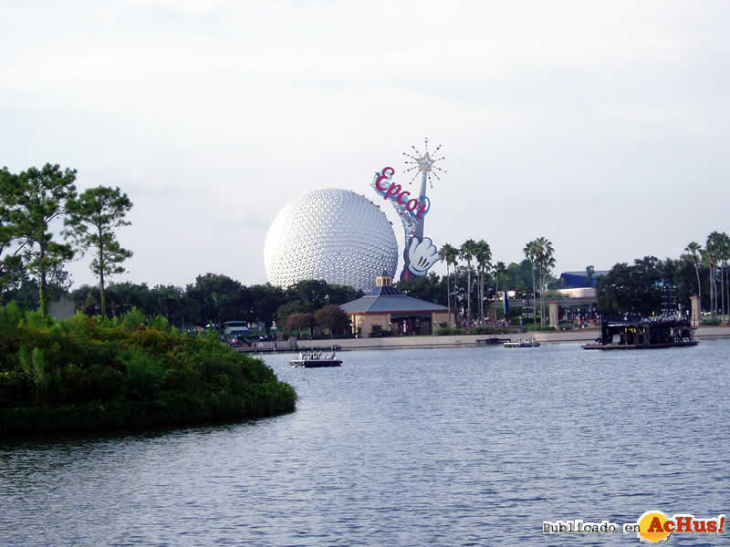Imagen de Parque Temático Epcot  World Showcase lagoon